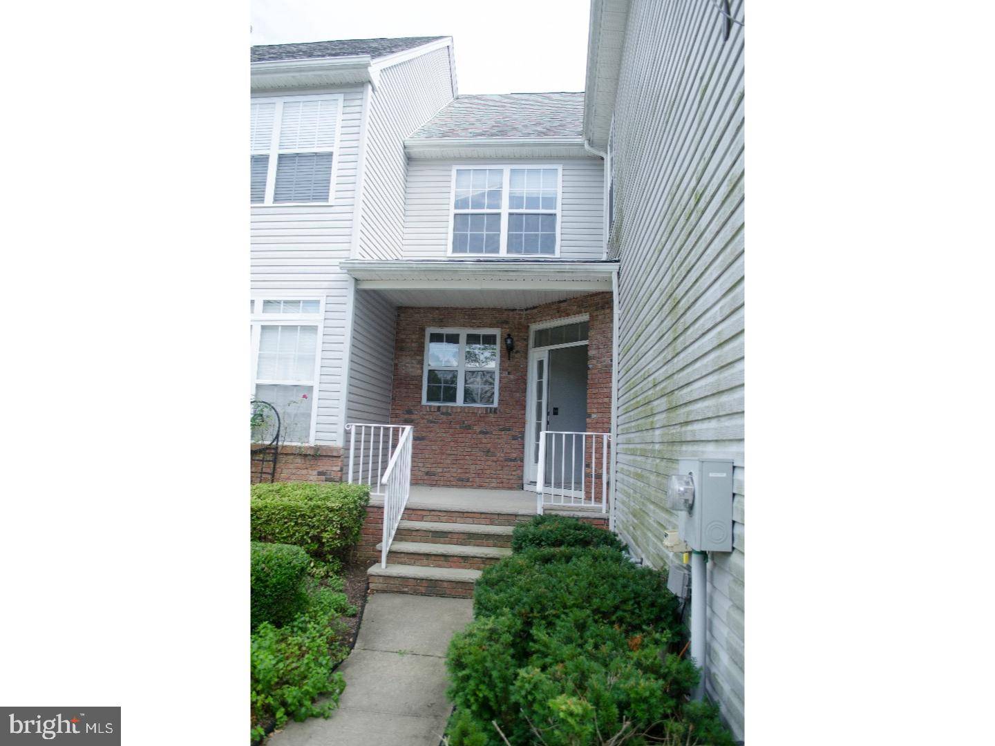 26 FROST LN, East Windsor Twp, NJ 08520