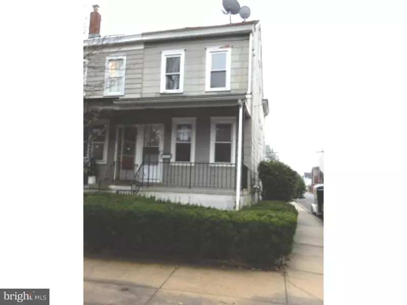 901 PARK AVE, Trenton, NJ 08629