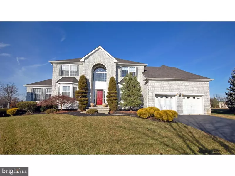 11 KLEE CT, East Windsor, NJ 08520