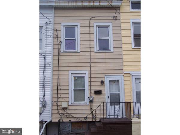 17 JERSEY ST, Trenton, NJ 08611