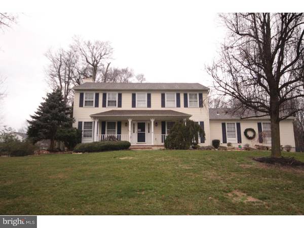 2 DOE DR, Hamilton, NJ 08620