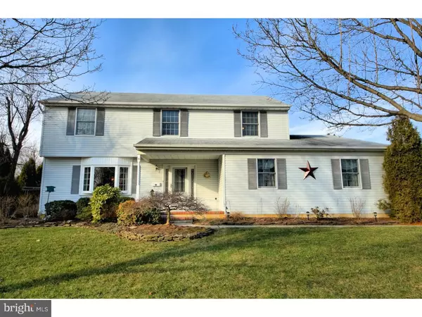 9 ERVIN DR, Yardville, NJ 08620