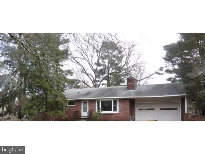 13 DUBLIN RD, Pennington, NJ 08534