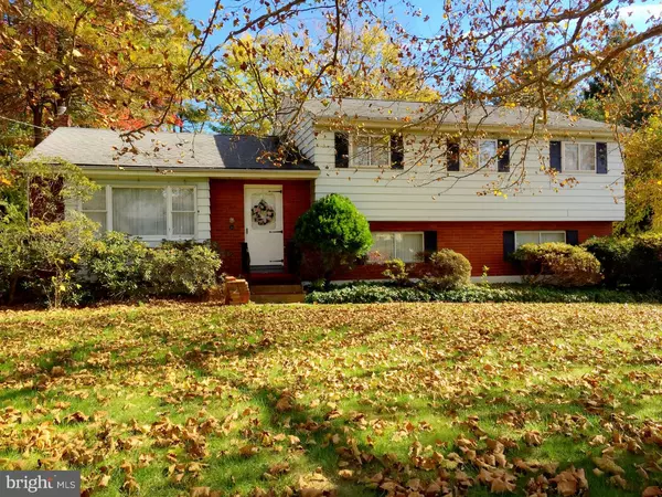 46 BAYBERRY RD, Ewing, NJ 08618