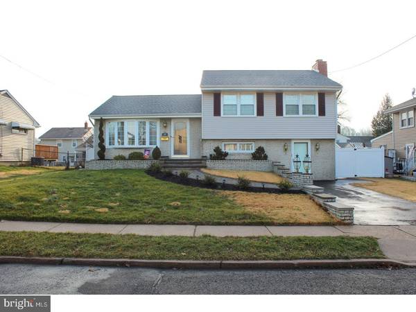 17 TOBY LN, Hamilton, NJ 08620