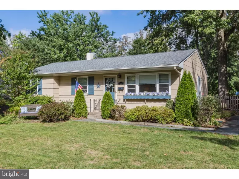 133 W WELLING AVE, Pennington, NJ 08534