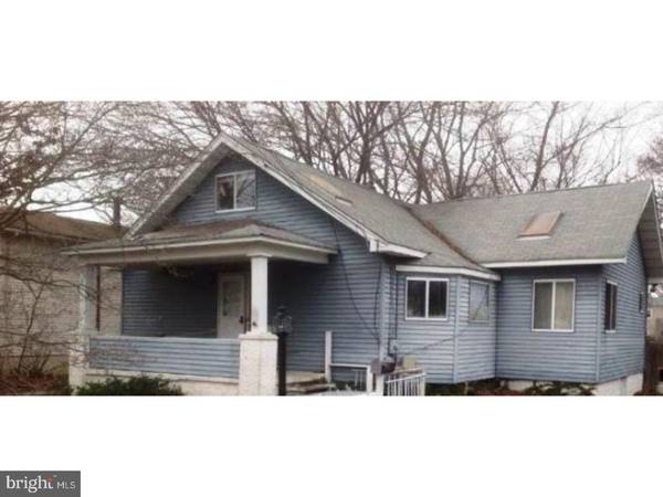 210 CHAMBERLIN AVE, Hightstown, NJ 08520