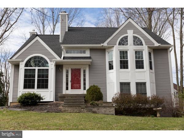 15 ELM ST, Hopewell, NJ 08525