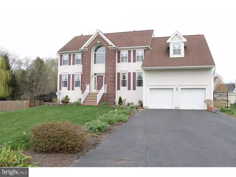 14 TAFT CT, East Windsor, NJ 08520