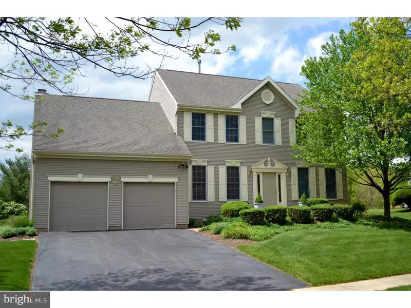 5 SHADOW DR, West Windsor, NJ 08550