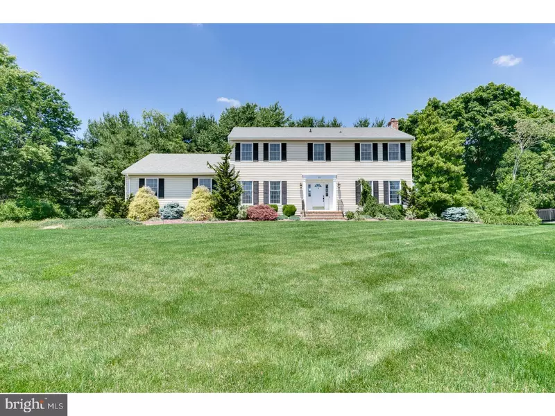 61 SOUTHFIELD RD, West Windsor, NJ 08550