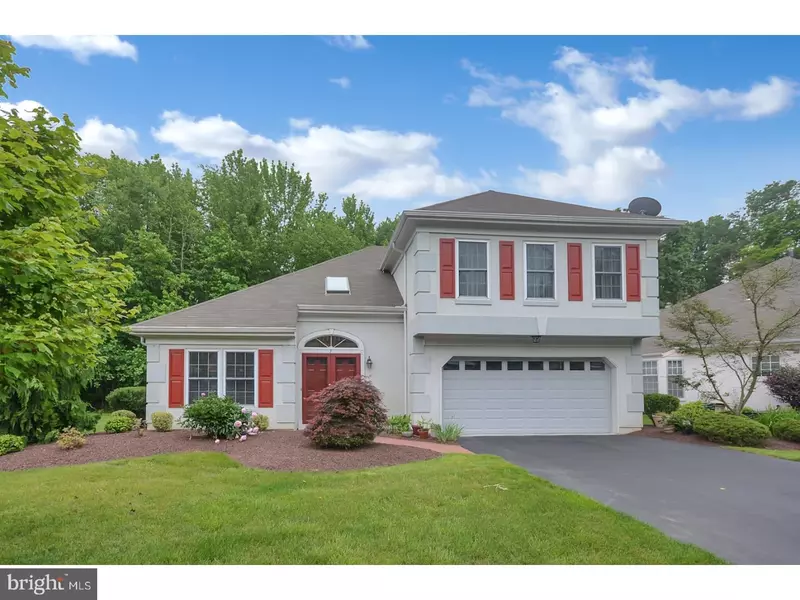 7 WESTWINDS DR, Princeton Junction, NJ 08550