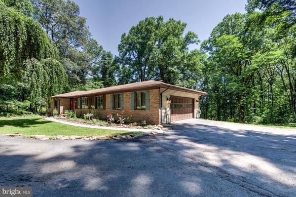 21015 RIDGE RD, Freeland, MD 21053