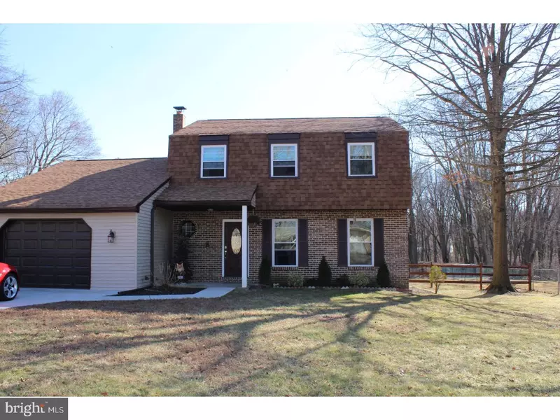 1041 BENNETT DR, Deptford, NJ 08096