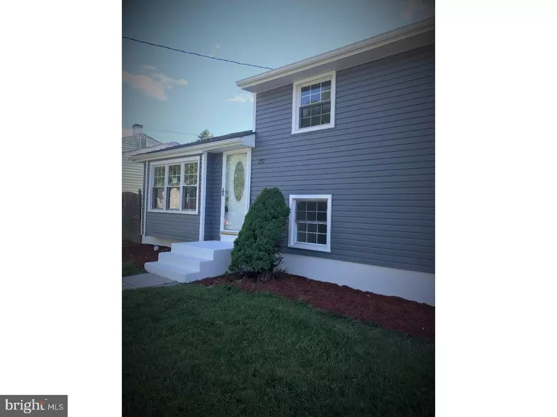 252 MARION AVE, Westville, NJ 08093