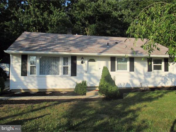 111 MATHEWS LN, Clayton, NJ 08312