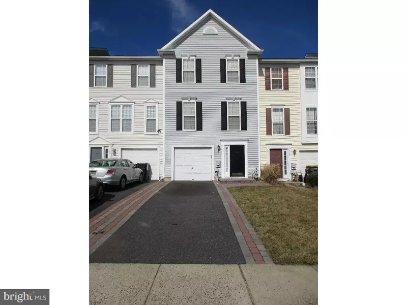 67 LISA DR, Newark, DE 19702