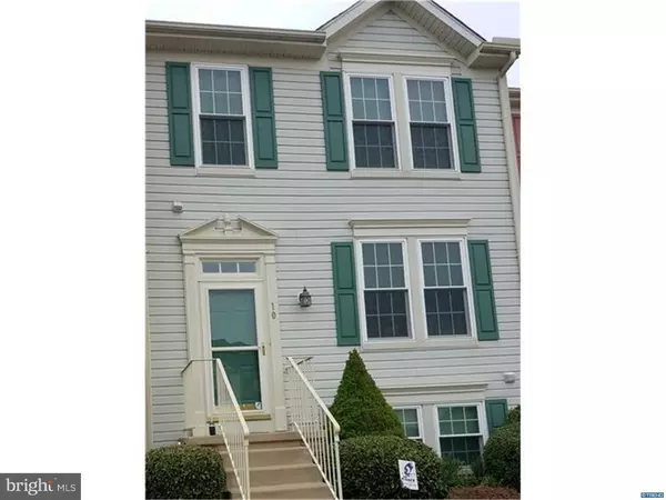 10 E CHRISTINA PL, Newark, DE 19702