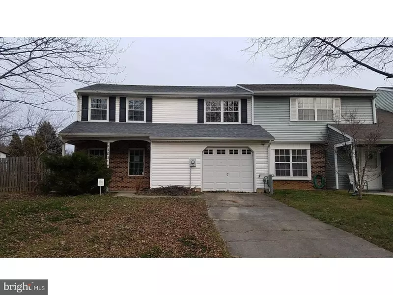 105 STRATTON LN, Mount Laurel, NJ 08054