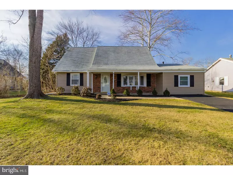 5 GARNER LN, Willingboro, NJ 08046