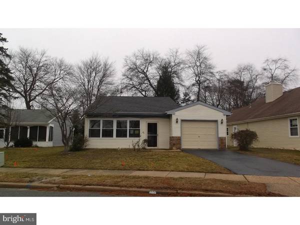 164 HUNTINGTON DR, Southampton, NJ 08088