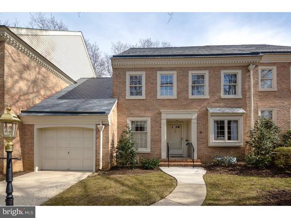 63 FOXWOOD DR, Moorestown, NJ 08057