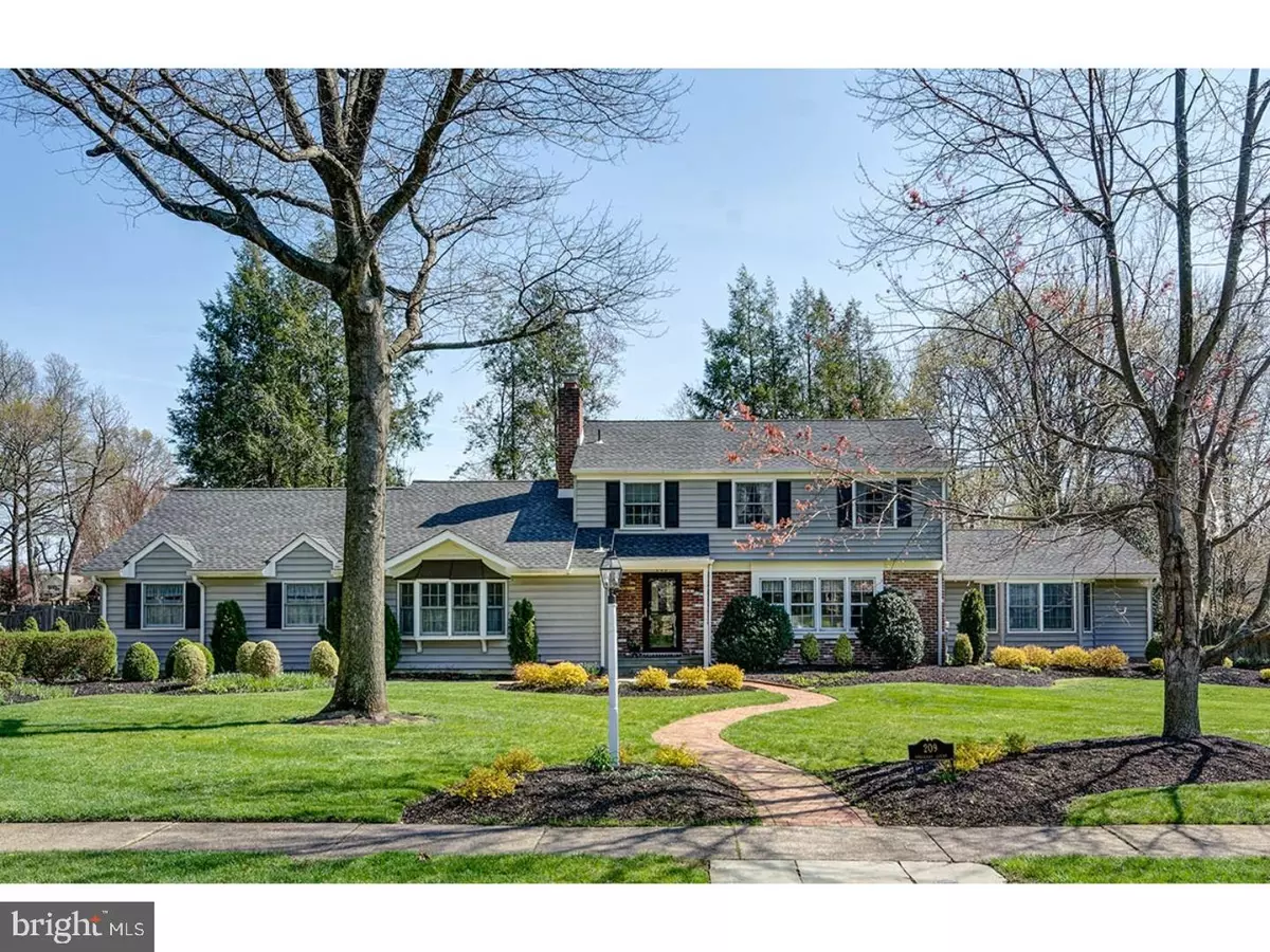 Moorestown, NJ 08057,209 DOUGLAS CT