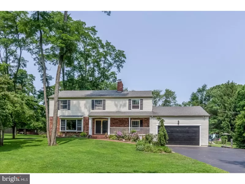 921 BORTON LANDING RD, Moorestown, NJ 08057