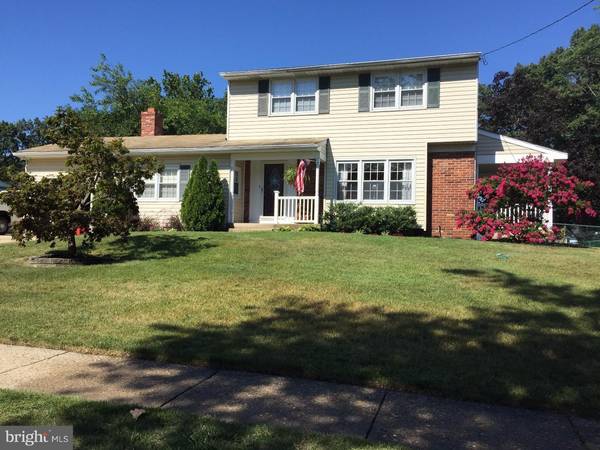 5 RIDGEWOOD AVE, Delran, NJ 08075