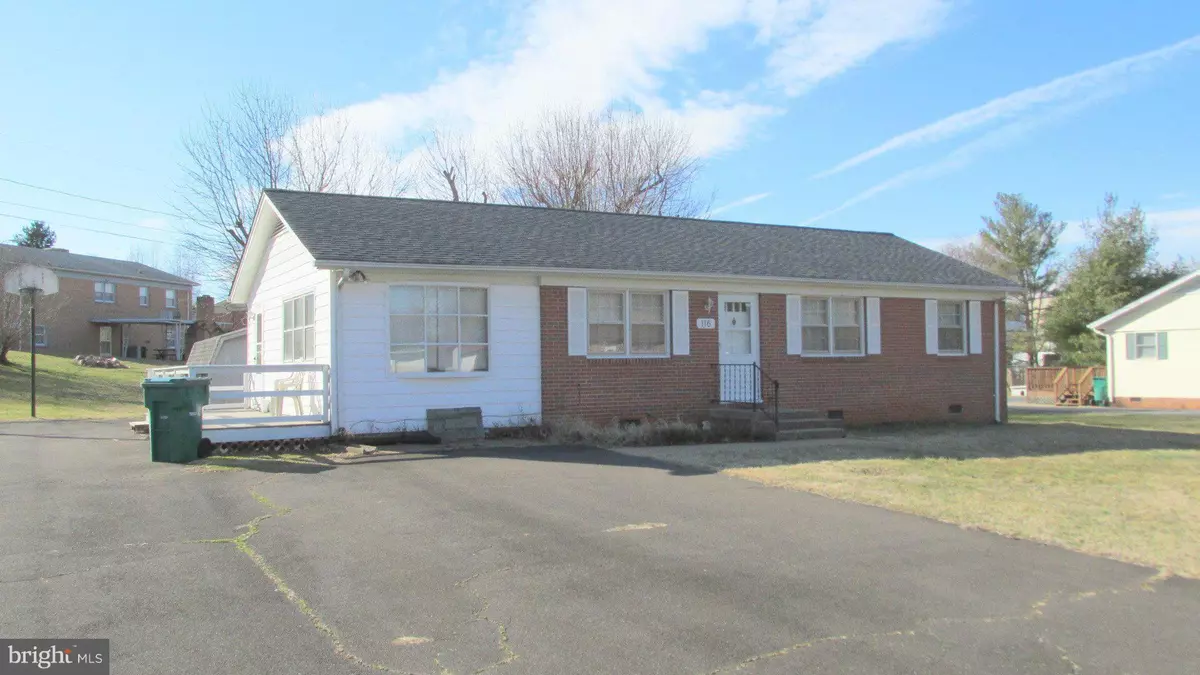 Luray, VA 22835,116 MARYE LN