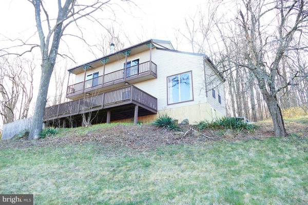 1077 OVERLOOK DR, Rileyville, VA 22650