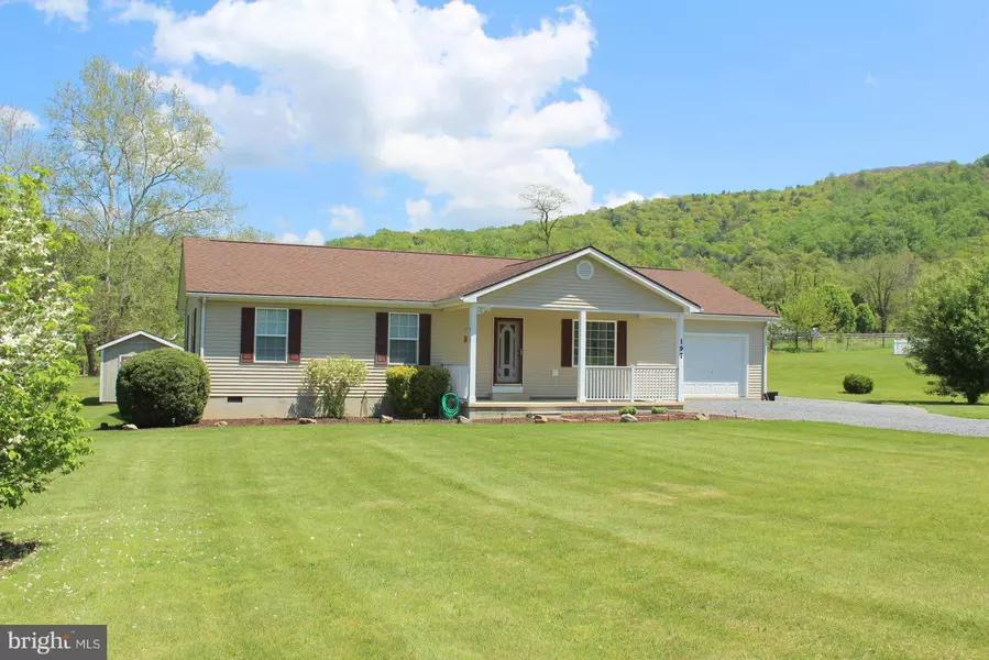 197 WINTERGREEN DR, Luray, VA 22835