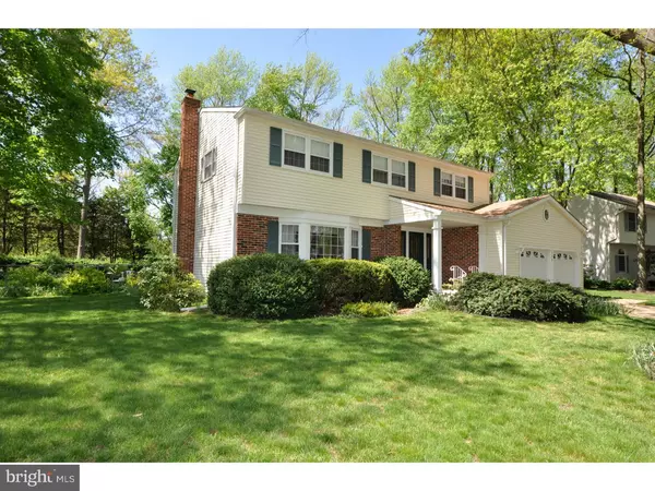 755 CORNWALLIS DR, Mount Laurel, NJ 08054