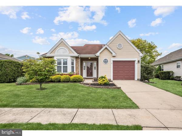 320 MOONSEED PL, Mount Laurel, NJ 08054