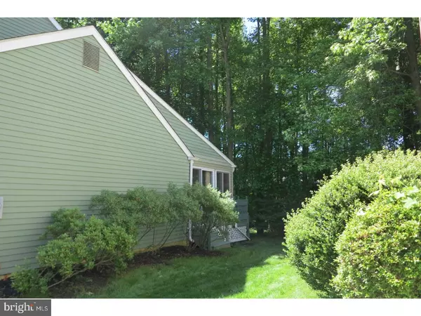 Medford, NJ 08055,18 FAWN HOLLOW CT