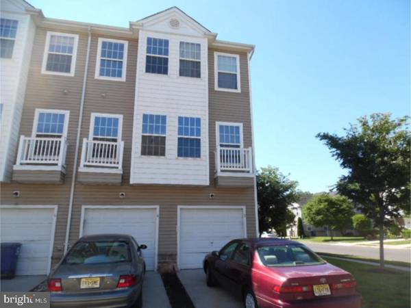 2 SWAN CT, Delanco, NJ 08075