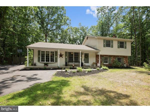 3 WHEATSHEAF RD, Shamong, NJ 08088