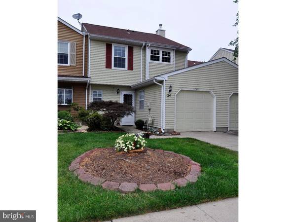 24 LANCASTER CT, Bordentown, NJ 08505