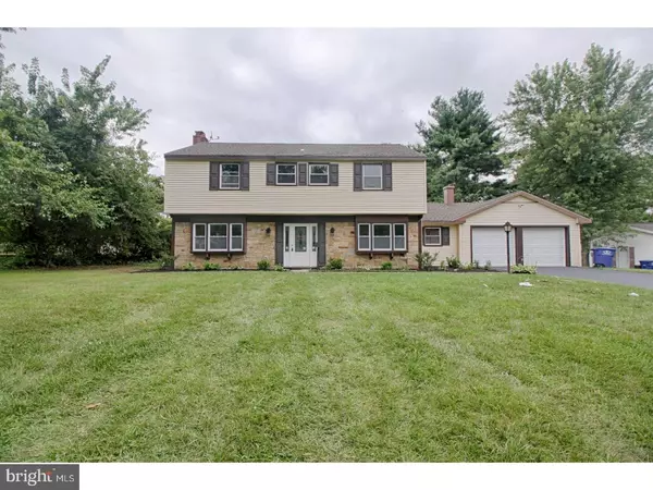 18 CHALFORD LN, Willingboro, NJ 08046