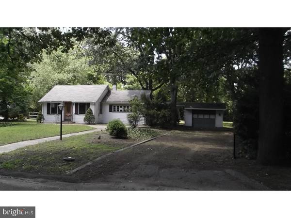 10 FRECH AVE, Delran, NJ 08075