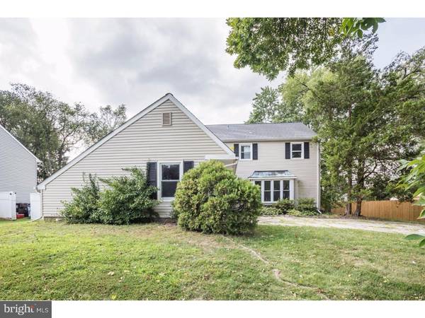 273 BURNING TREE RD, Riverside, NJ 08075