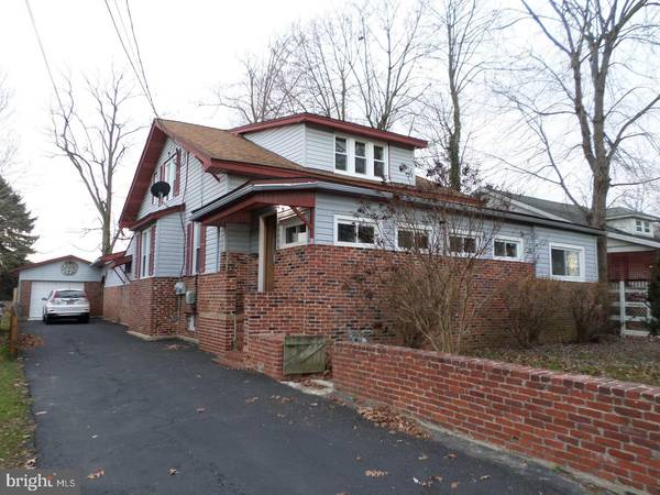 608 BETHEL AVE, Aston, PA 19014