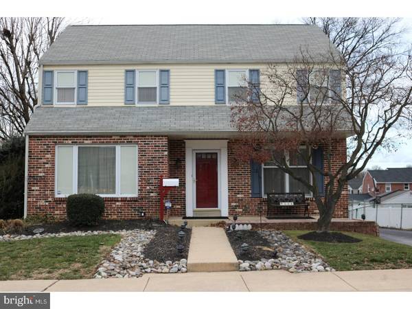 136 MAPLEWOOD AVE, Upper Darby, PA 19082