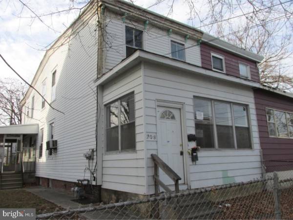 208 S 2ND ST, Colwyn, PA 19023