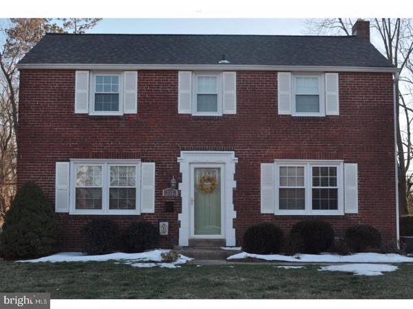 332 TWIN OAKS DR, Havertown, PA 19083