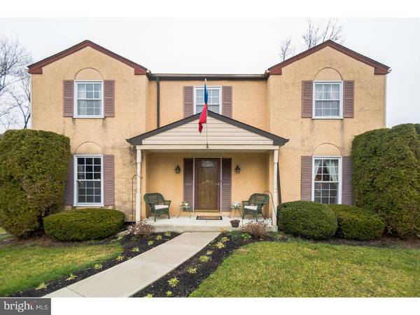 74 SAINT DAVIDS RD, Springfield, PA 19064