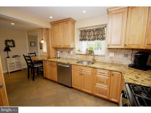 Drexel Hill, PA 19026,5229 OLEANDER RD