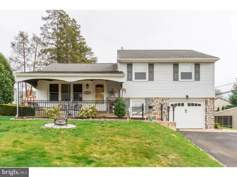 377 WESTFIELD DR, Broomall, PA 19008