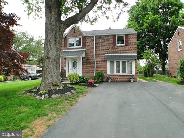 41 PLYMOUTH RD, Springfield, PA 19064