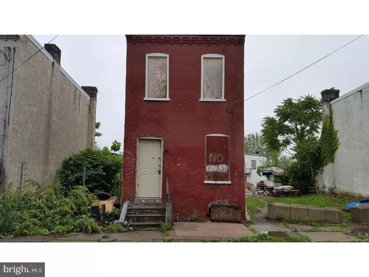 Chester, PA 19013,1107 SMITH ST